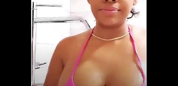  Janeisha mulata vivo live Instagram modelo